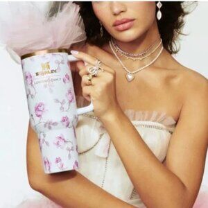 The Stanley x LoveShackFancy Quencher | 40 OZ - Ribbon Rosa